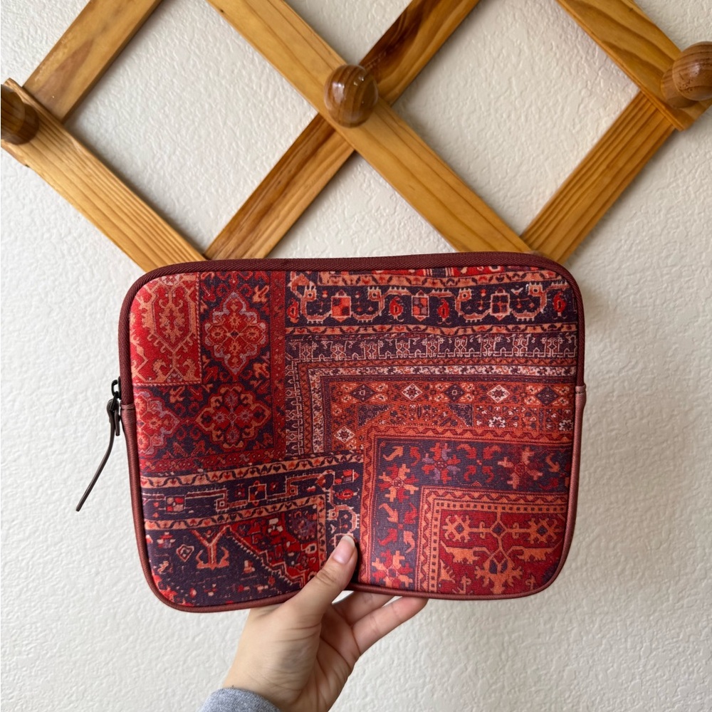 Lucky Brand Kate Patchwork Tablet Zipper Sleeve